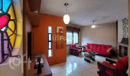 Casa com 4 quartos à venda na Rua Doutor Prudente de Moraes, 284, Chácara das Pedras, Porto Alegre, 249 m2 por R$ 1.444.000