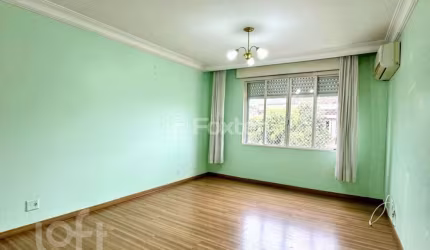 Apartamento com 2 quartos à venda na Rua Buarque de Macedo, 818, São Geraldo, Porto Alegre, 90 m2 por R$ 310.000