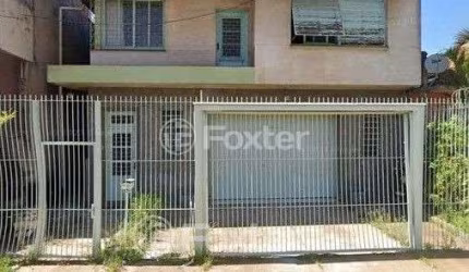 Casa comercial com 3 salas à venda na Rua Brito Peixoto, 225, Passo da Areia, Porto Alegre, 400 m2 por R$ 1.200.000