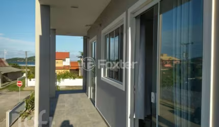 Casa com 4 quartos à venda na Rua das Flores, 001, Enseada de Brito, Palhoça, 190 m2 por R$ 1.479.000