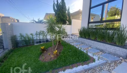 Casa com 3 quartos à venda na Rua das Saíras, 25, Pedra Branca, Palhoça, 300 m2 por R$ 2.500.000