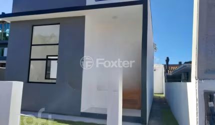 Casa com 3 quartos à venda na Rua das Sibipirunas, 11, Madri, Palhoça, 90 m2 por R$ 690.000