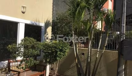 Casa com 4 quartos à venda na Rua Felipe de Oliveira, 587, Petrópolis, Porto Alegre, 359 m2 por R$ 2.544.000