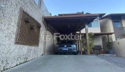 Casa com 2 quartos à venda na Servidão Leôncio Amaro Duarte, 420, Pântano do Sul, Florianópolis, 200 m2 por R$ 800.000