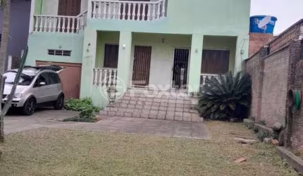 Casa com 4 quartos à venda na Avenida da Serraria, 820, Espírito Santo, Porto Alegre, 700 m2 por R$ 1.500.000