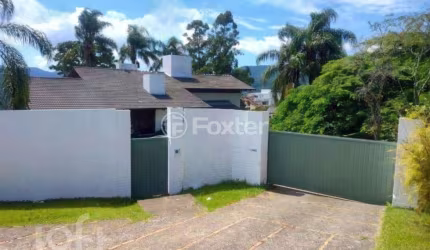 Casa com 6 quartos à venda na Rua Júlio D'Acia Barreto, 445, Carvoeira, Florianópolis, 2247 m2 por R$ 3.890.000