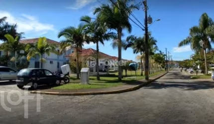 Apartamento com 2 quartos à venda na Rodovia Virgílio Várzea, 4654, Canasvieiras, Florianópolis, 55 m2 por R$ 450.000