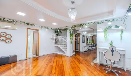 Casa com 4 quartos à venda na Rua Doutor Lossio, 400, Partenon, Porto Alegre, 201 m2 por R$ 1.498.000