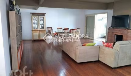 Casa com 3 quartos à venda na Rua Professor Ivo Corseuil, 283, Petrópolis, Porto Alegre, 326 m2 por R$ 1.500.000