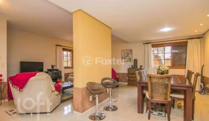 Casa com 4 quartos à venda na Avenida Ararangua, 196, Guarujá, Porto Alegre, 340 m2 por R$ 2.300.000