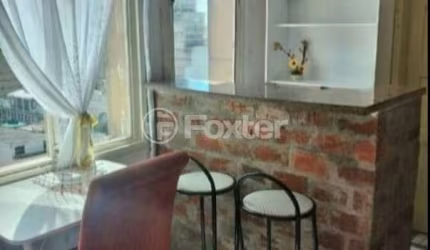 Cobertura com 7 quartos à venda na Avenida Borges de Medeiros, 464, Centro Histórico, Porto Alegre, 137 m2 por R$ 700.000