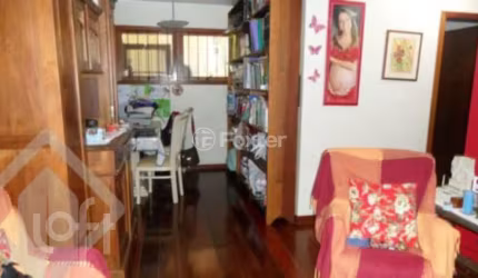 Apartamento com 2 quartos à venda na Avenida Saturnino de Brito, 86, Vila Jardim, Porto Alegre, 66 m2 por R$ 280.000