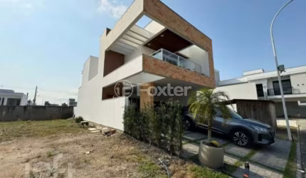Casa em condomínio fechado com 3 quartos à venda na Avenida Deltaville, 150, Beira Rio, Biguaçu, 192 m2 por R$ 1.282.500