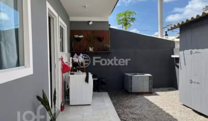 Casa com 3 quartos à venda na Servidão Henrique Thomas Nunes, 501, São João do Rio Vermelho, Florianópolis, 72 m2 por R$ 350.000