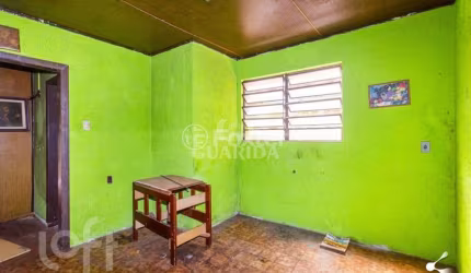 Casa com 3 quartos à venda na Rua Doutor Ney Cabral, 363, Nonoai, Porto Alegre, 125 m2 por R$ 250.000