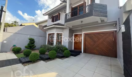 Casa com 4 quartos à venda na Rua Itacolomi, 126, São José, Canoas, 300 m2 por R$ 1.950.000