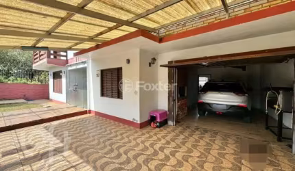 Casa com 3 quartos à venda na Estrada Presidente Lucena, 3132, Primavera, Novo Hamburgo, 282 m2 por R$ 395.000