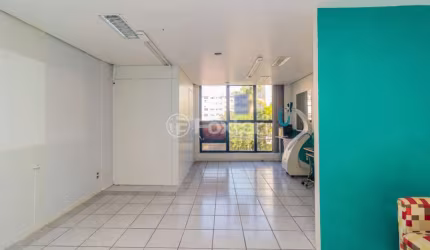 Sala comercial com 1 sala à venda na Rua Silva Jardim, 466, Bela Vista, Porto Alegre, 33 m2 por R$ 245.000