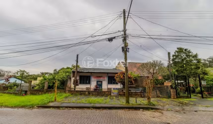 Terreno comercial à venda na Praça Apiaca, 106, Espírito Santo, Porto Alegre, 737 m2 por R$ 530.000