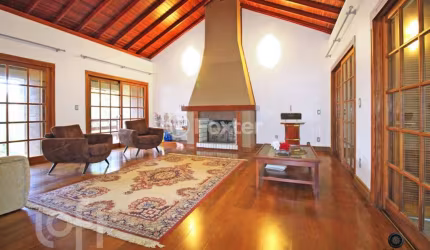 Casa em condomínio fechado com 4 quartos à venda na Avenida da Cavalhada, 5205, Cavalhada, Porto Alegre, 504 m2 por R$ 2.375.000