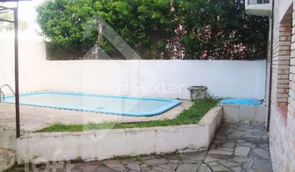 Casa com 3 quartos à venda na Rua Victor Silva, 136, Camaquã, Porto Alegre, 230 m2 por R$ 850.000