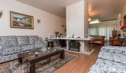 Casa com 3 quartos à venda na Rua Domingos José de Almeida, 116, Rio Branco, Porto Alegre, 361 m2 por R$ 1.714.500