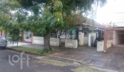 Casa com 1 quarto à venda na Rua Evaristo da Veiga, 427, Partenon, Porto Alegre, 338 m2 por R$ 440.000