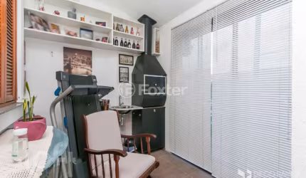 Casa com 3 quartos à venda na Rua Adair Martinelli, 140, Hípica, Porto Alegre, 54 m2 por R$ 310.000