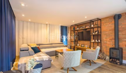 Casa com 3 quartos à venda na Rua Fernando Osório, 1240, Teresópolis, Porto Alegre, 315 m2 por R$ 1.490.000