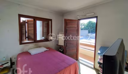Casa com 4 quartos à venda na Rua Itapeva, 160, Passo da Areia, Porto Alegre, 288 m2 por R$ 1.200.000
