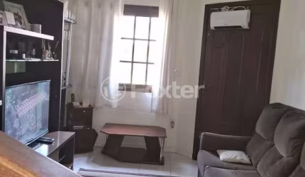 Casa com 3 quartos à venda na Rua Amaury Silveira, 355, Rubem Berta, Porto Alegre, 125 m2 por R$ 450.000