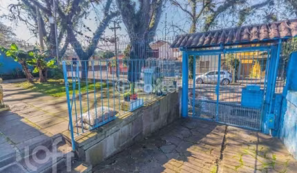 Casa com 3 quartos à venda na Rua Júlio Lopes dos Santos Sobrinho, 118, Santa Tereza, Porto Alegre, 165 m2 por R$ 430.000