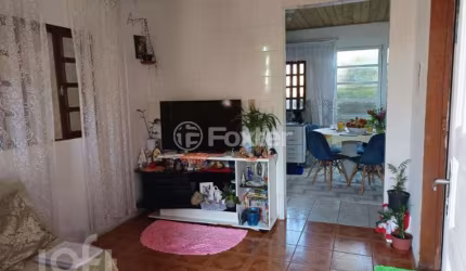 Casa à venda na Servidão dos Amigos, 380, Vargem do Bom Jesus, Florianópolis, 125 m2 por R$ 350.000