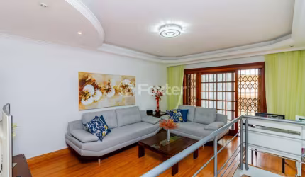 Casa com 2 quartos à venda na Rua Bernardo Pires, 273, Santana, Porto Alegre, 200 m2 por R$ 1.170.000
