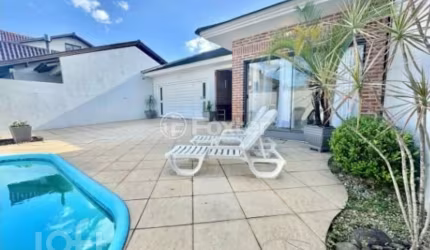 Casa com 4 quartos à venda na Rua das Angélicas, 500, Estância Velha, Canoas, 210 m2 por R$ 1.214.000