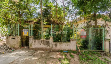 Terreno comercial à venda na Rua Henrique Fraeb, 4, Partenon, Porto Alegre, 322 m2 por R$ 320.000