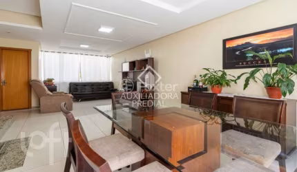 Casa em condomínio fechado com 4 quartos à venda na Rua Tunísia, 25, Vila Ipiranga, Porto Alegre, 158 m2 por R$ 749.000