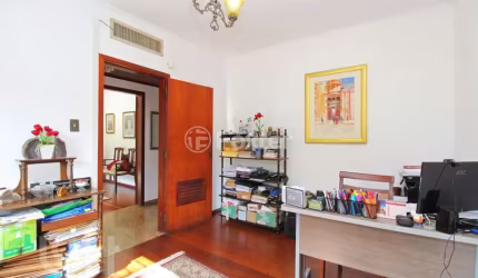 Casa com 4 quartos à venda na Rua Frei Henrique Golland Trindade, 555, Boa Vista, Porto Alegre, 500 m2 por R$ 2.390.000