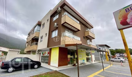 Apartamento com 2 quartos à venda na Rua Arcanjo Cândido da Silva, 3616, Praia de Fora, Palhoça, 56 m2 por R$ 321.000