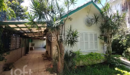Casa com 3 quartos à venda na Rua São Mateus, 942, Jardim do Salso, Porto Alegre, 78 m2 por R$ 700.000
