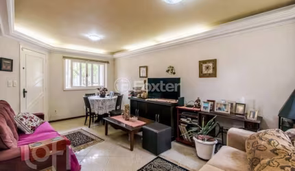 Casa com 3 quartos à venda na Rua das Bromélias, 247, Estância Velha, Canoas, 135 m2 por R$ 850.000