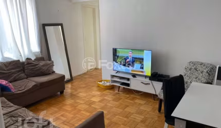 Apartamento com 2 quartos à venda na Avenida General Flores da Cunha, 1104, Vila Veranópolis, Cachoeirinha, 4 m2 por R$ 160.000