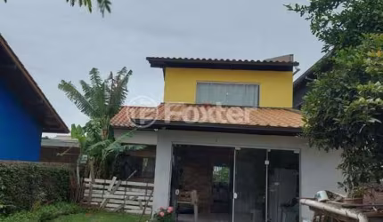 Casa com 2 quartos à venda na Servidão Pedro Castanho, 700, Ribeirão da Ilha, Florianópolis, 120 m2 por R$ 650.000