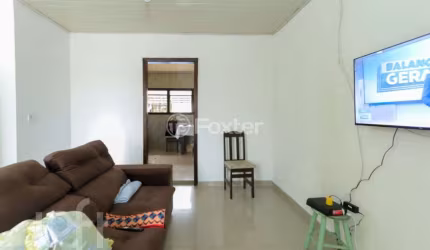 Casa com 2 quartos à venda na Rua Araçá, 2330, Harmonia, Canoas, 47 m2 por R$ 380.000