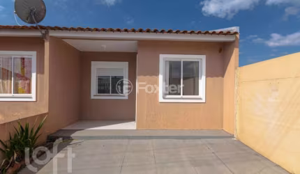 Casa com 2 quartos à venda na Rua Trinta e Três, 12, Parque da Matriz, Cachoeirinha, 44 m2 por R$ 250.000