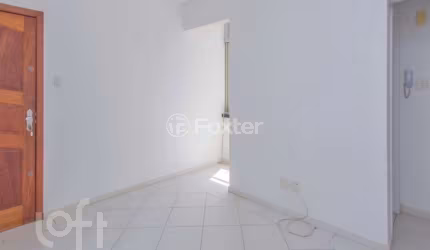 Apartamento com 2 quartos à venda na Avenida Professor Oscar Pereira, 179, Azenha, Porto Alegre, 62 m2 por R$ 270.000