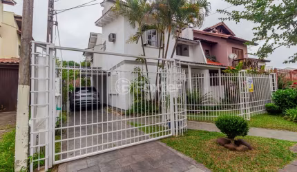 Casa com 5 quartos à venda na Rua Adão Pinheiro da Silva, 215, Ipanema, Porto Alegre, 252 m2 por R$ 880.000