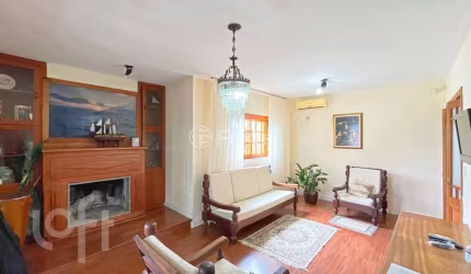 Casa com 4 quartos à venda na Rua Professor José Maria Rodrigues, 58, Vila Ipiranga, Porto Alegre, 302 m2 por R$ 1.140.000