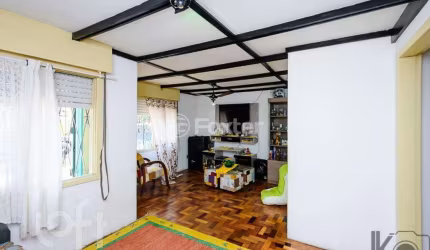 Casa com 4 quartos à venda na Rua Doutor Vargas Neto, 550, Jardim Leopoldina, Porto Alegre, 93 m2 por R$ 330.000