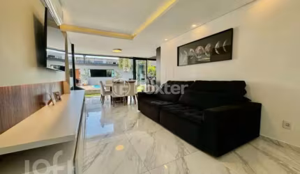 Casa com 3 quartos à venda na Rua dos Girassóis, 89, Igara, Canoas, 130 m2 por R$ 999.000